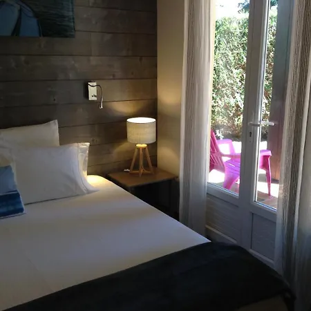 Villa Andernos Hébergement de vacances *